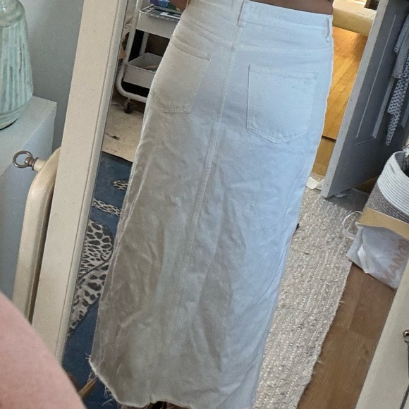 Madewell Ivory Maxi Skirt with Front Slit - Picture 2 of 2